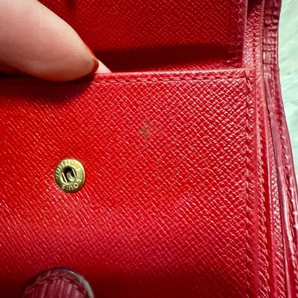 Louis Vuitton Red Epi Marco SM Agenda Wallet - Picture 4 of 6